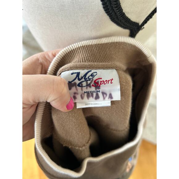 Vintage 90s Mr. Fix It Grandpa Tan Brown Crewneck Long Sleeve Sweatshirt - Picture 4 of 6